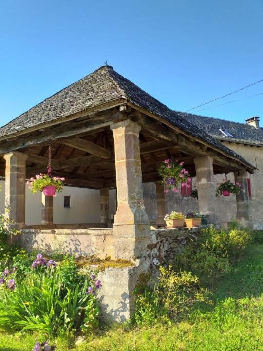 La Maison Des Rosiers Villa Manhac Kültér fotó